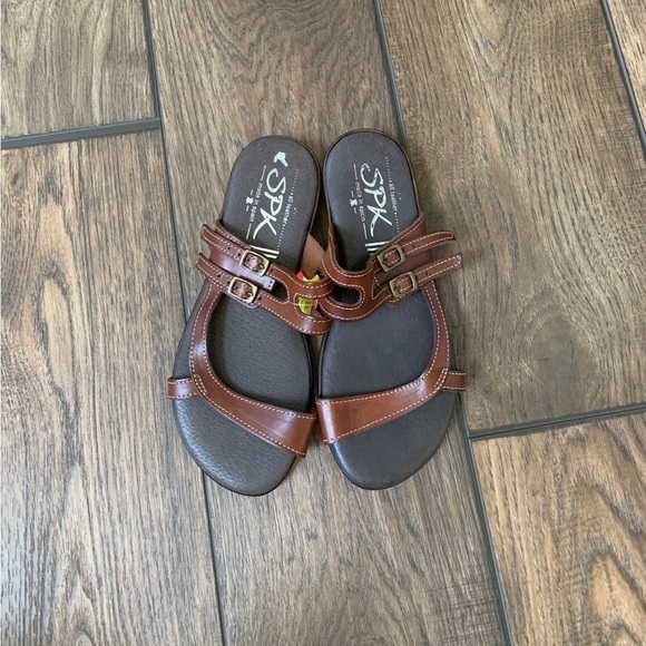 All Leather Brown European Sandals Made in Spain Woman Size 38 - Picture 2 of 3